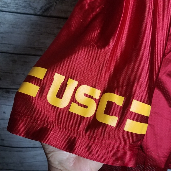 Trojan Apparel Trojans #1 Jersey Size Large.Pit to pit approx:  22.5 inches R - Picture 2 of 6